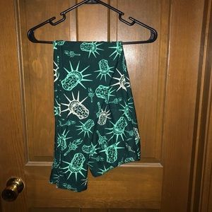 Lularoe TC Americana Leggings NWOT